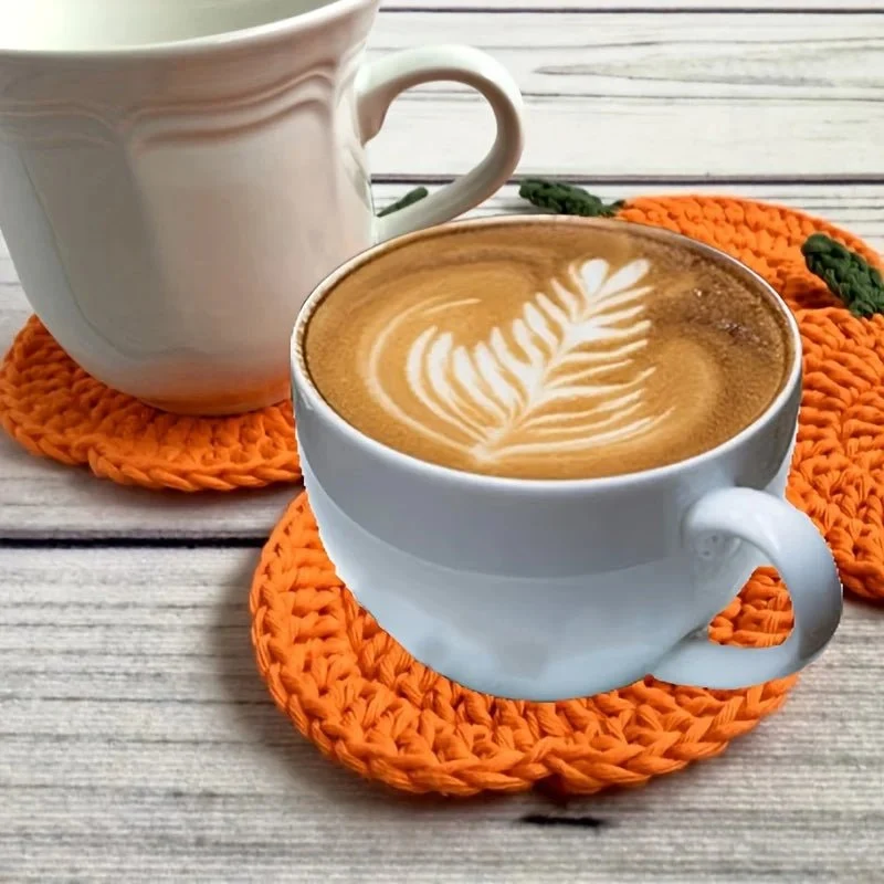 FALLORA – Met de hand gemaakte gehaakte pompoenonderzetters voor herfstige tafeldecoratie Cozey Maison