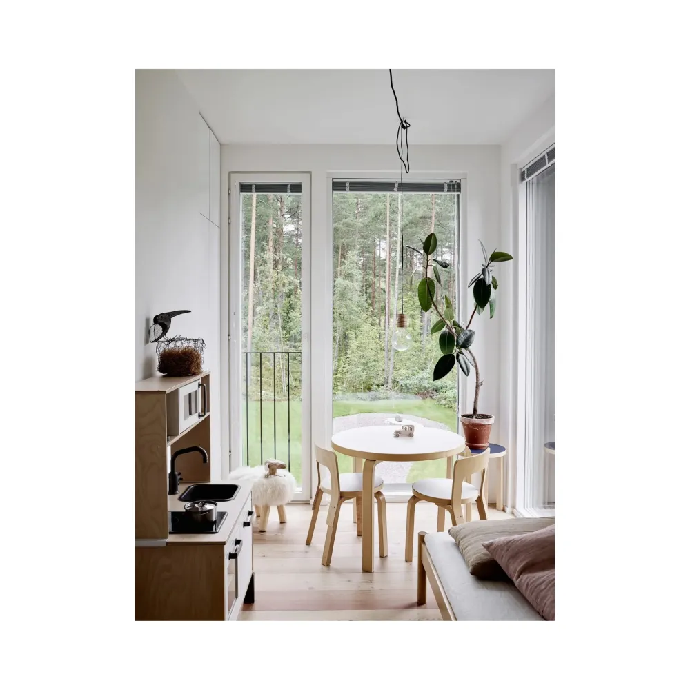 Cozy Publishing Happy Homes White Walls Boek