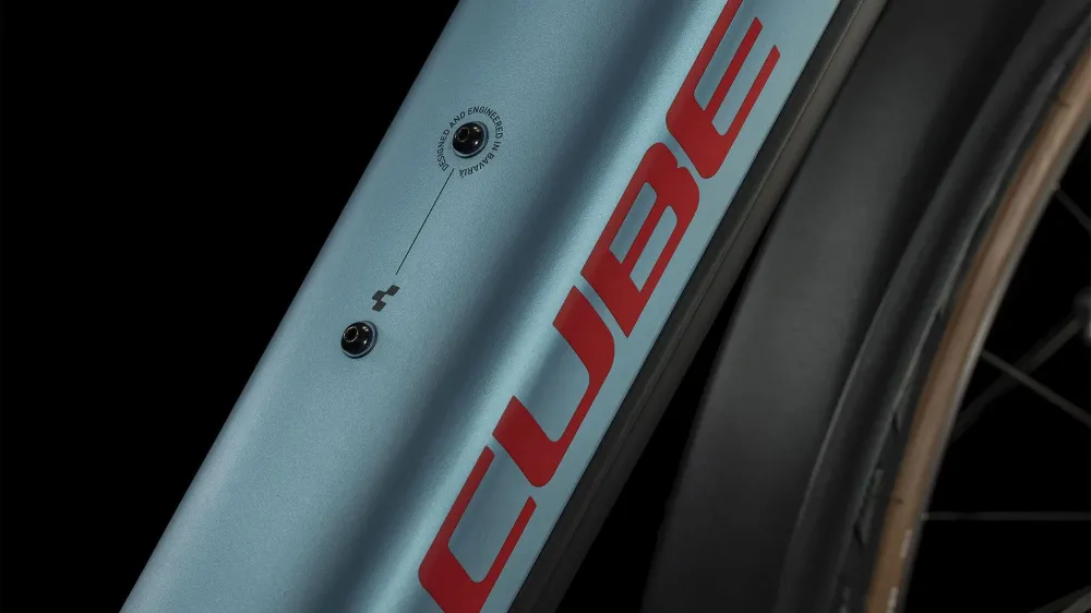 CUBE NURIDE HYBRID PERFORMANCE 625 ALLROAD METALBLUE/RED T