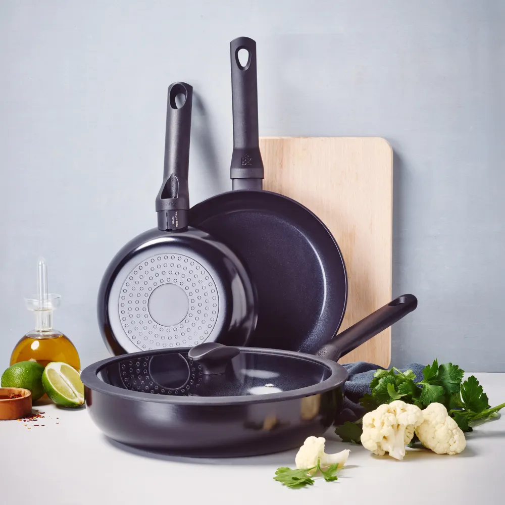 Enjoy 3-delig pannenset Black met hapjespan + Panbeschermers