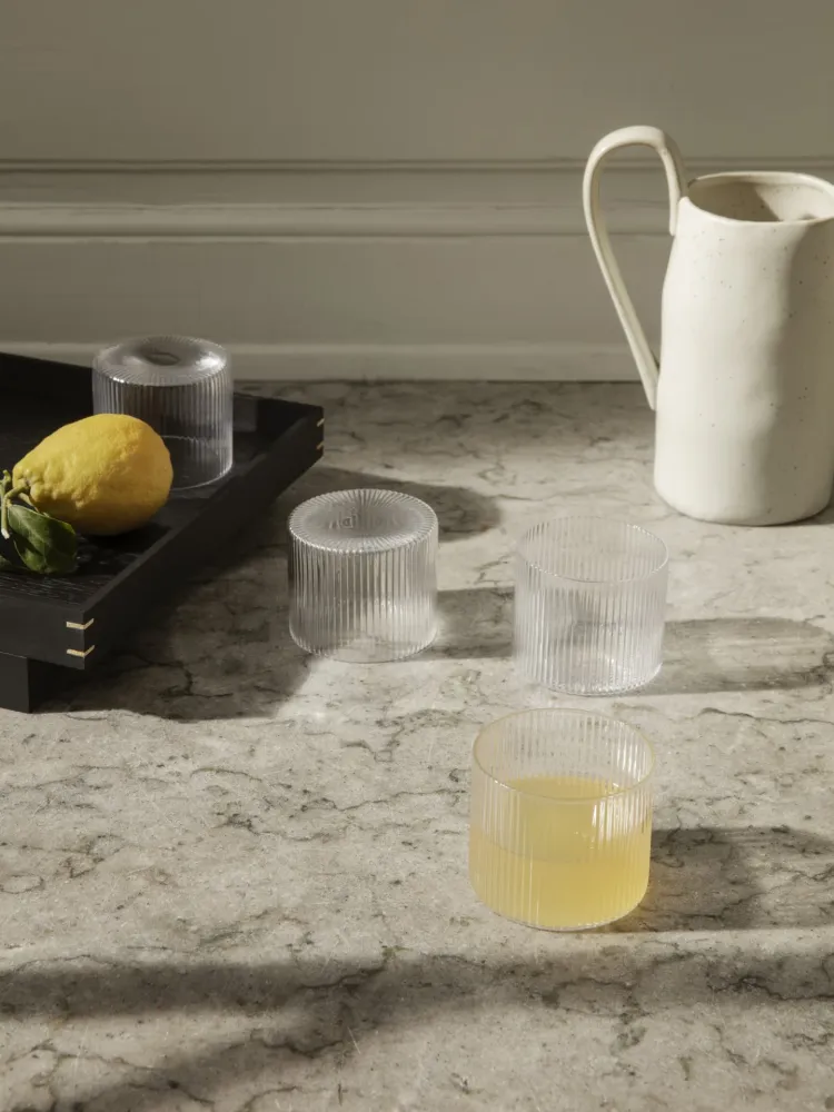 Flow Jug - Off-White Speckle Ferm Living - COM
