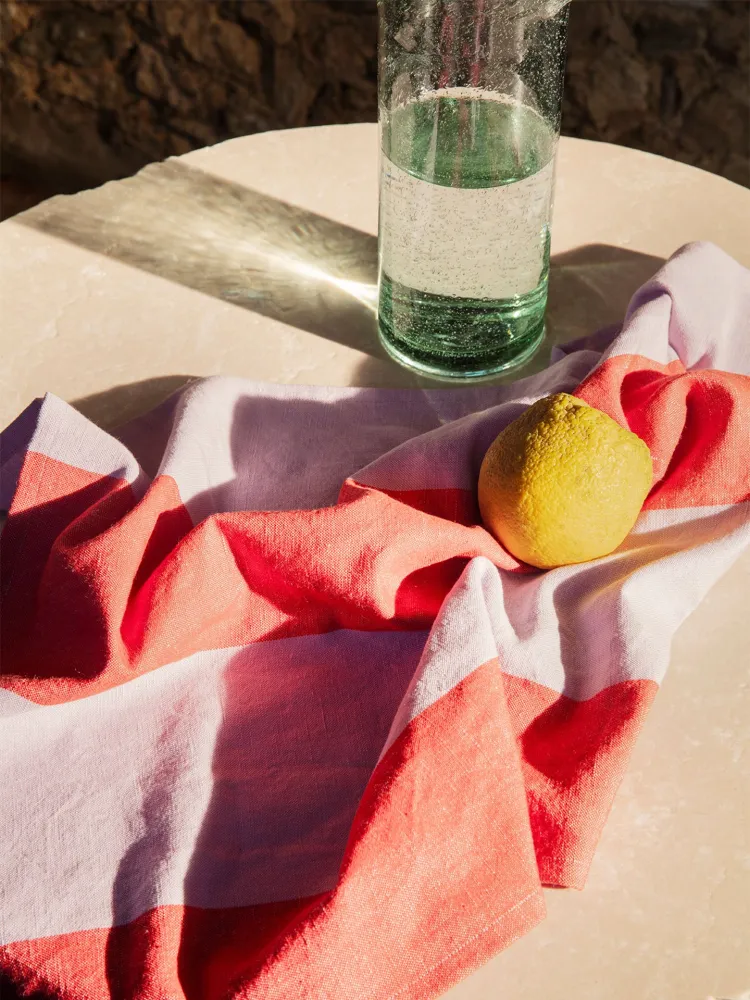 Hale Tea Towel - Red/Lilac Ferm Living - COM