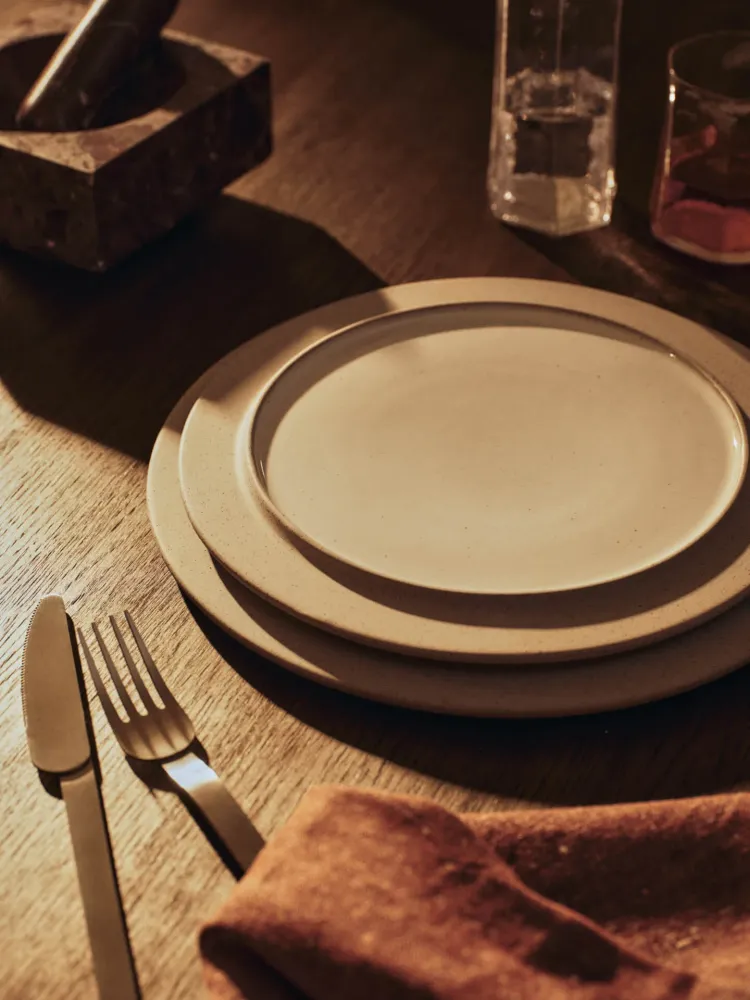 Sonae Side Plates - Ø25 - Set 2 - Grey/White Ferm Living - COM