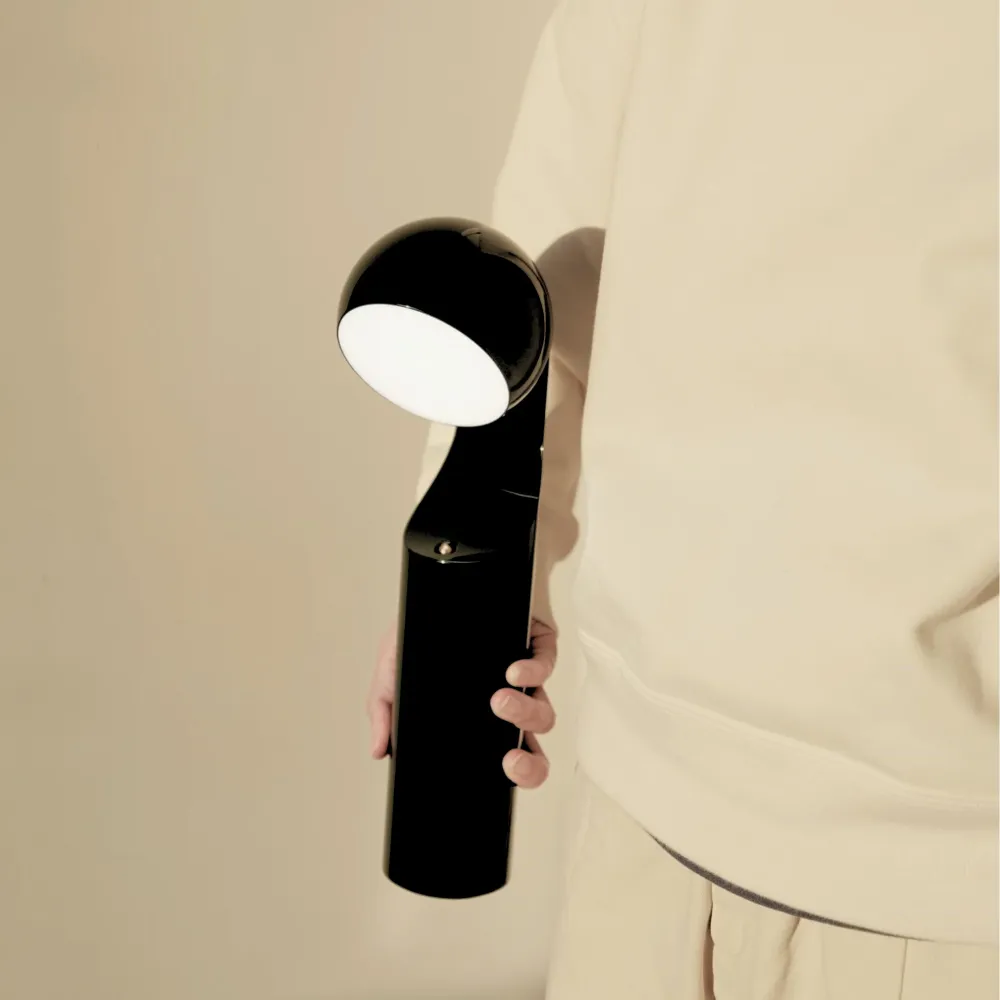 Fine Lumens Mono Leeslamp LED Oplaadbaar Renew Zwart