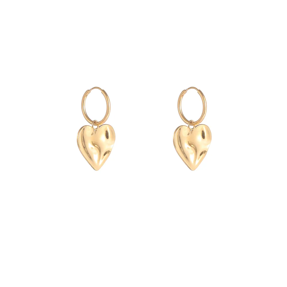 Oorbellen Wavy Heart Hoop goud Go Dutch Label