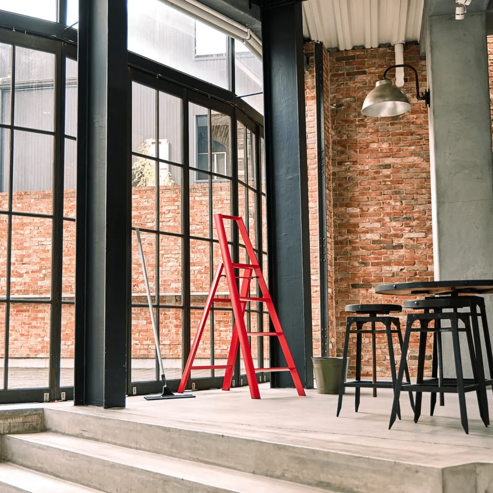 Hasegawa Lucano Ladder 4 Step Rood
