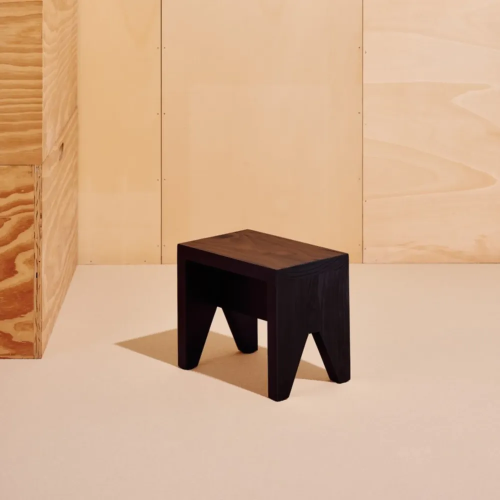 Hay Manolito Stool Kruk Zwart Kort