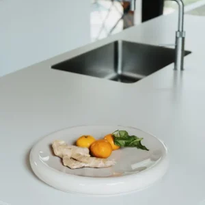 Big O Plates Sand - Matias Moellenbach Interior Objects