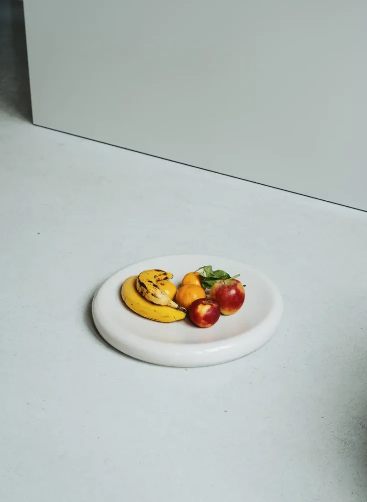 Big O Plates Sand - Matias Moellenbach Interior Objects