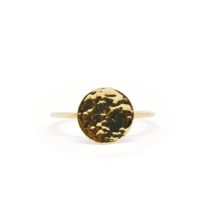 Ring met gehamerde munt | Jewels and goodies moon face ring