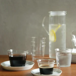 Koffieset uit de Cast-collectie Kinto