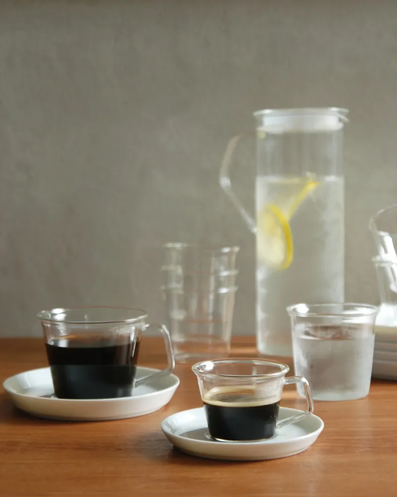 Koffieset uit de Cast-collectie Kinto