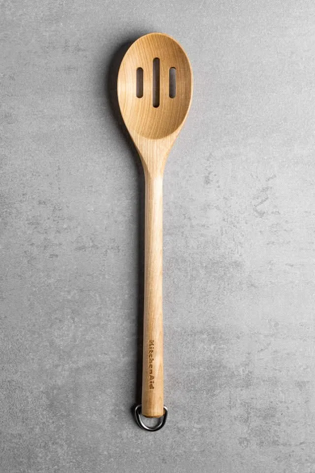 KitchenAid Groentelepel Core Berkenhout 34 cm