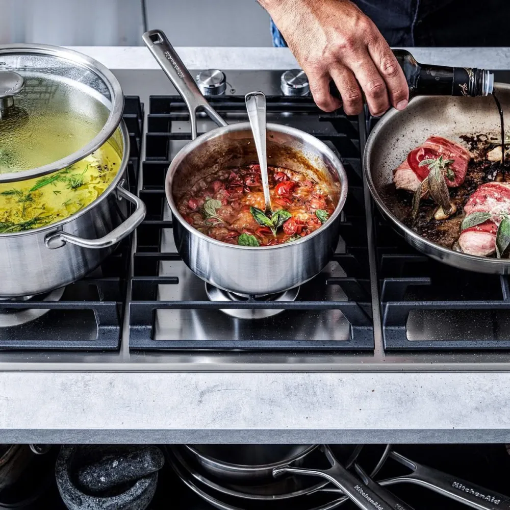 KitchenAid Pannenset Multi-Ply Stainless Steel 6 -delig - Kookpan ø 20, 24 cm, Steelpan ø 16 cm & Koekenpan ø 24 cm + Koek...
