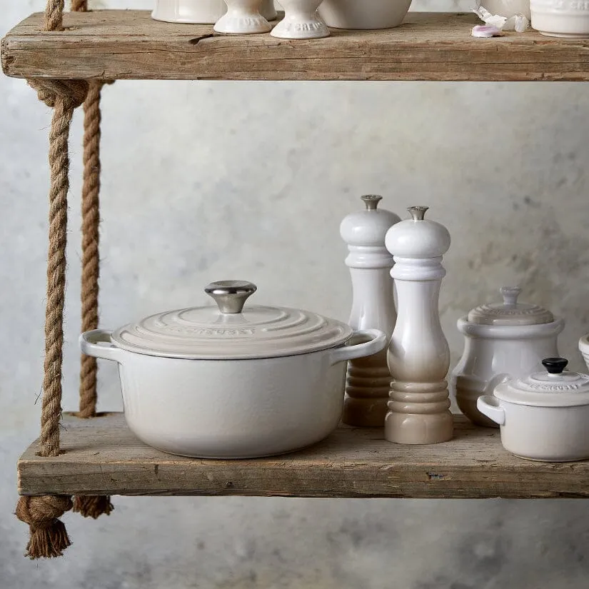Le Creuset - Zoutmolen Meringue 21cm