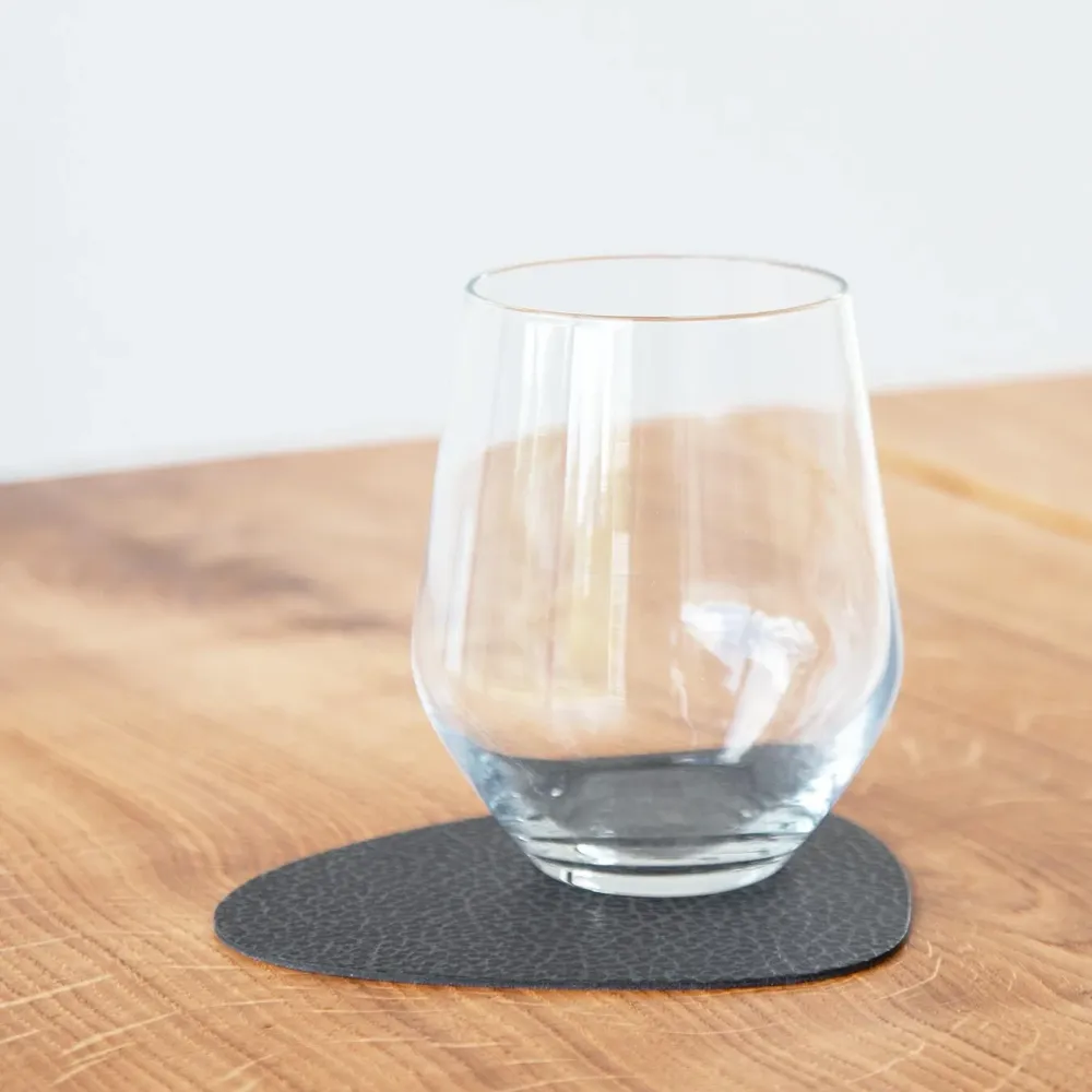 LIND DNA Glass Mat Curve 11x13cm Hippo Black-Anthracite