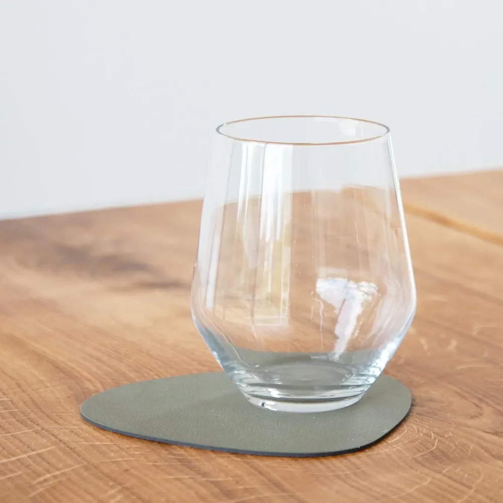 LIND DNA Glass Mat Curve 11x13cm Nupo Army Green
