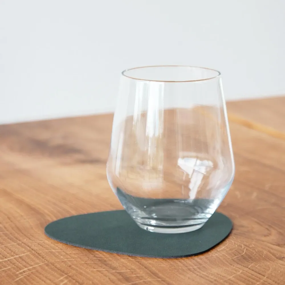 LIND DNA Glass Mat Curve 11x13cm Nupo Dark Green