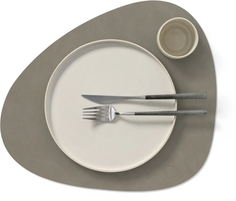 LIND DNA Placemats Nupo - Leer - Flint Grey - Curved - 44 x 37 cm - 2 Stuks