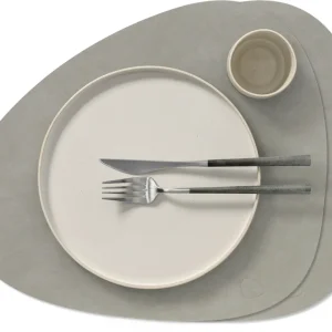 LIND DNA Placemats Nupo - Leer - Light Grey - Curved - 44 x 37 cm - 2 Stuks
