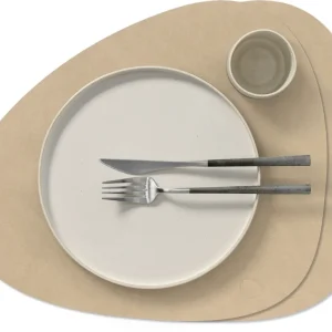 LIND DNA Placemats Nupo - Leer - Sand - Curved - 44 x 37 cm - 2 Stuks