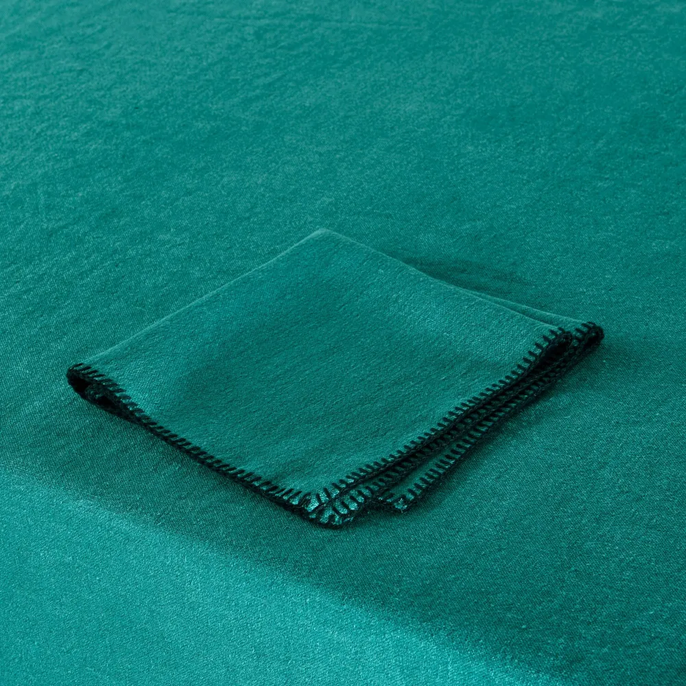 Madura Rechthoekig tafelkleed Nino lagune en zwarte slinger 140x250 cm