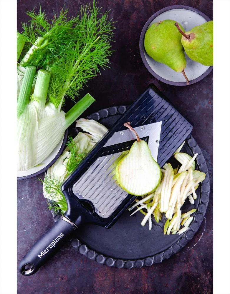 Microplane V-rasp slicer/julienne zwart traploos verstelbaar