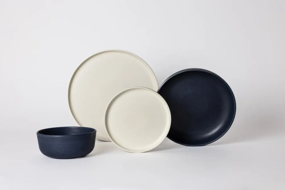 Mimo Homeware serviesset Dreamy Ivory & Midnight Blue - 4-delig - 2 personen