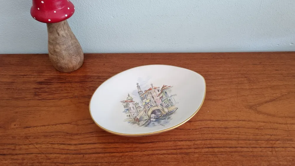 Decoratief ovaal schaaltje Boch Keralux Vénice My Store