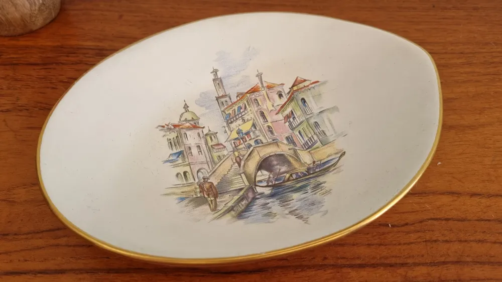 Decoratief ovaal schaaltje Boch Keralux Vénice My Store
