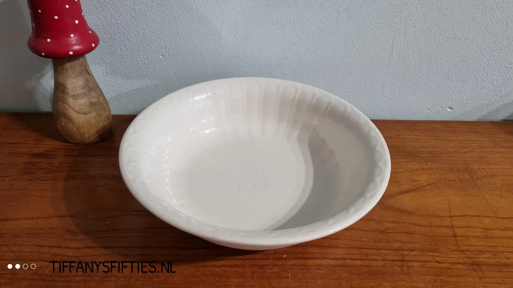 Diepe witte Boch schaal "à Côtes évasés" 26cm B-keuze My Store