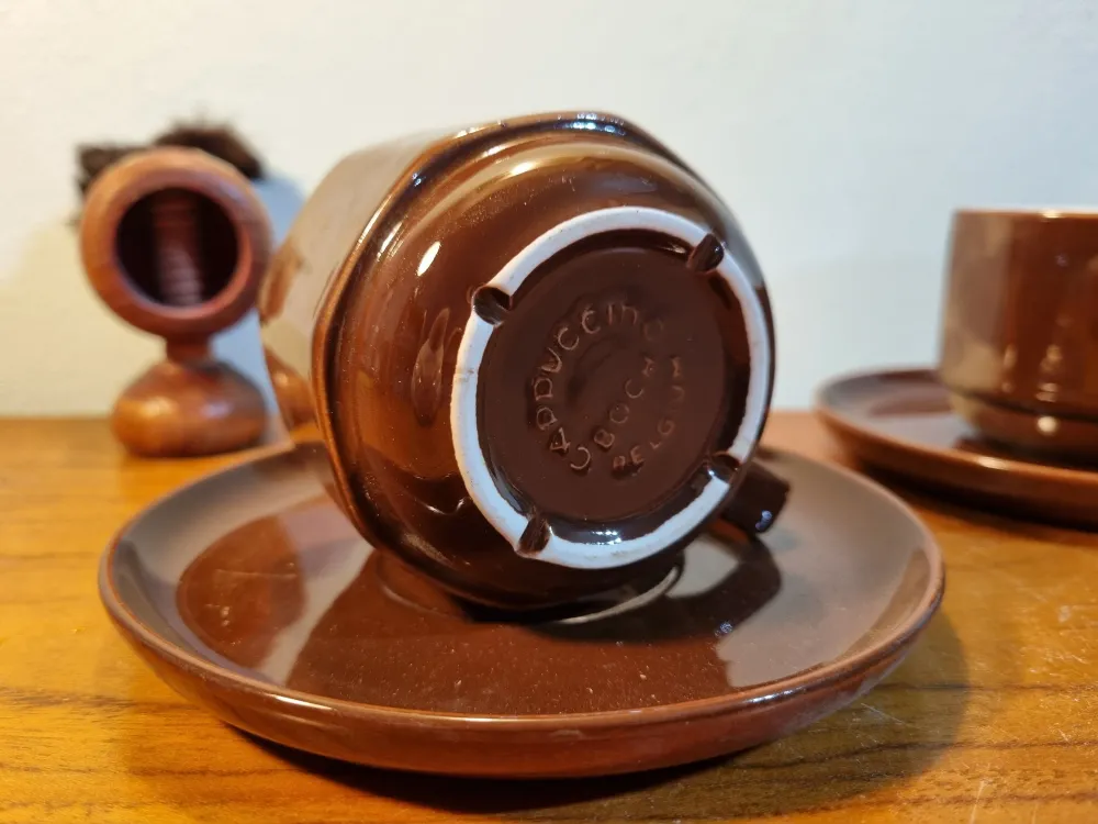Kop met schotel Boch "Capuccino" bruin My Store