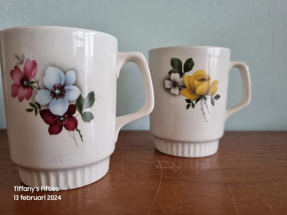 Set 2 hoge kopjes Boch "Delta" Série de 6 Fleurs My Store
