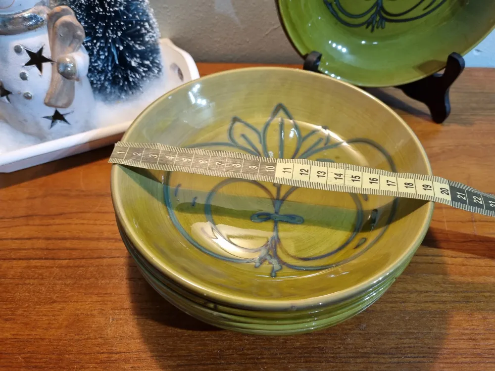 Vintage groen diep bord met appel My Store