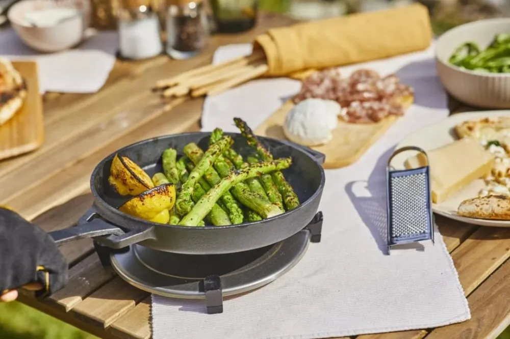 Ooni - Cast Iron Skillet Pan