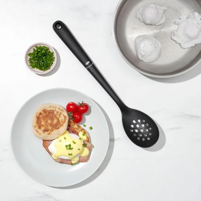 OXO Pollepel met gaten nylon 6