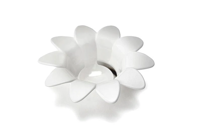 Daisy Eierscheider Peleg Design