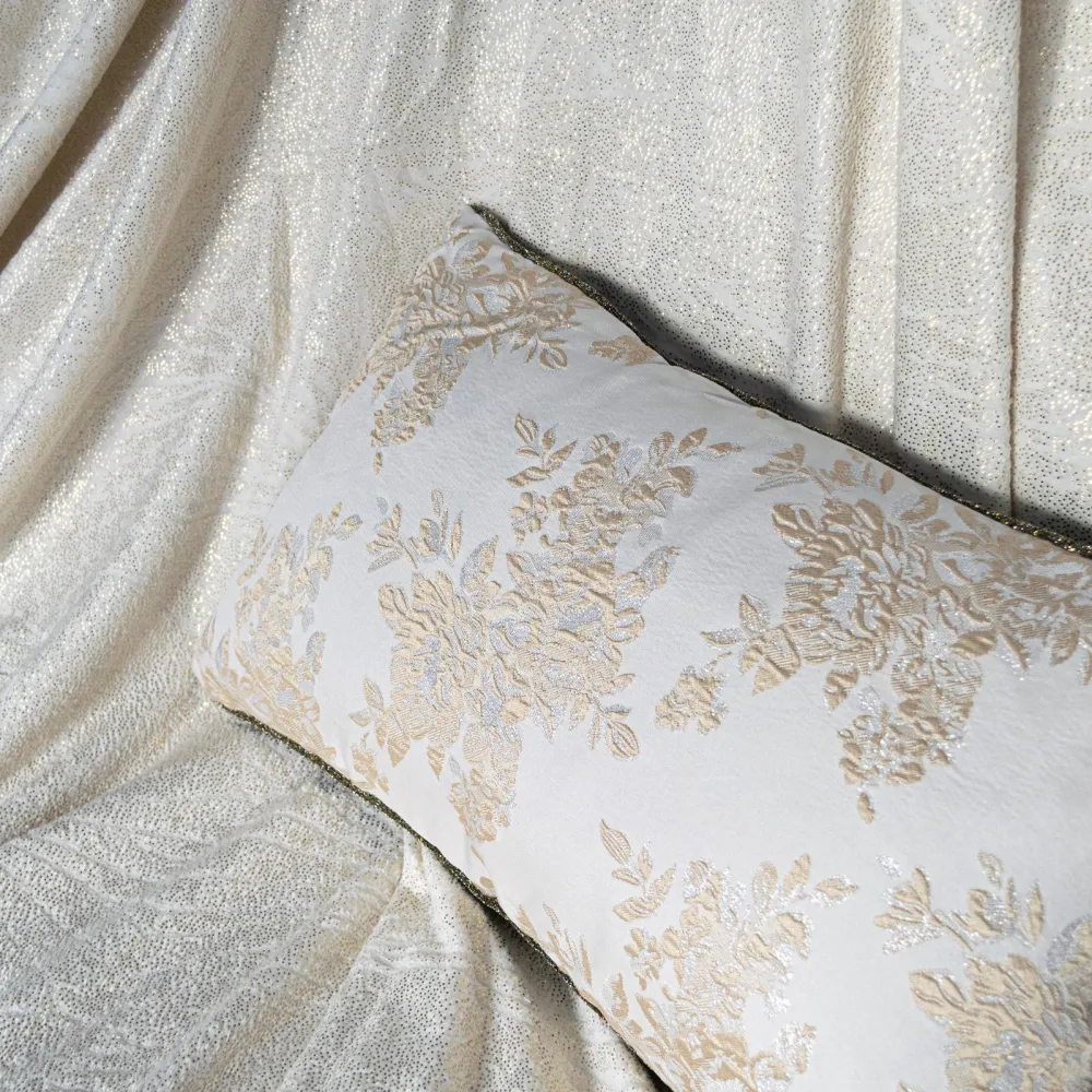 Kussen broderie beige PRIFIX shop