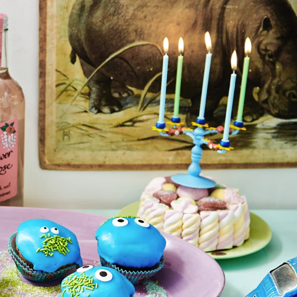 Rice Blue Candelabra Cake Decoration 10 Candles