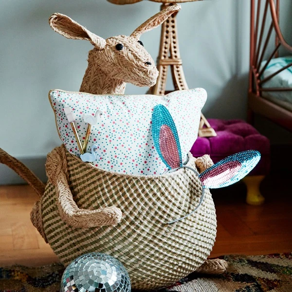 Rice Woven Storage Kangaroo Shape