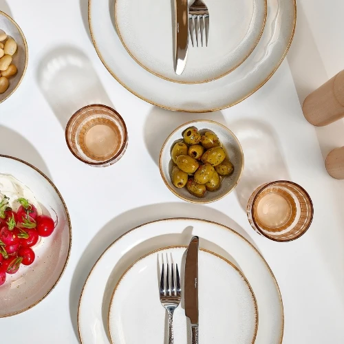 Salt&Pepper Artisan off-white diep bord Salt & Pepper