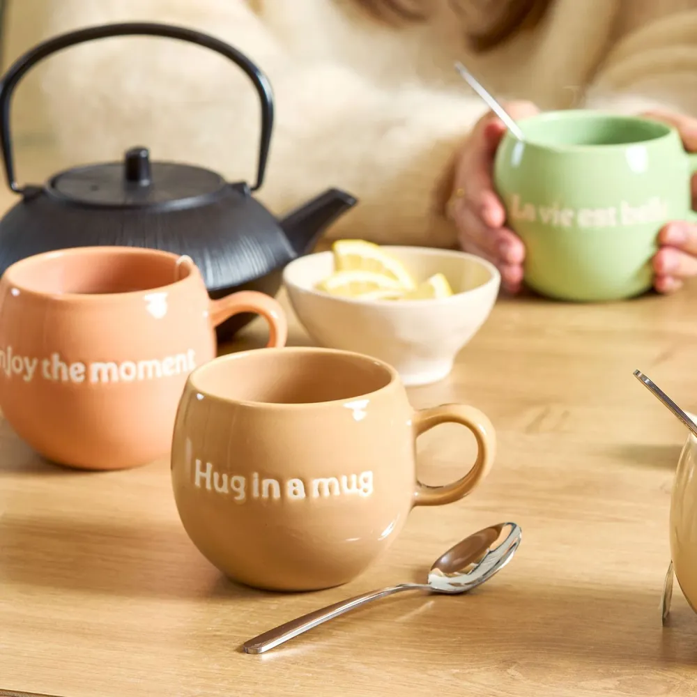 Salt&Pepper Mok /muggie "Happy" Salt & Pepper