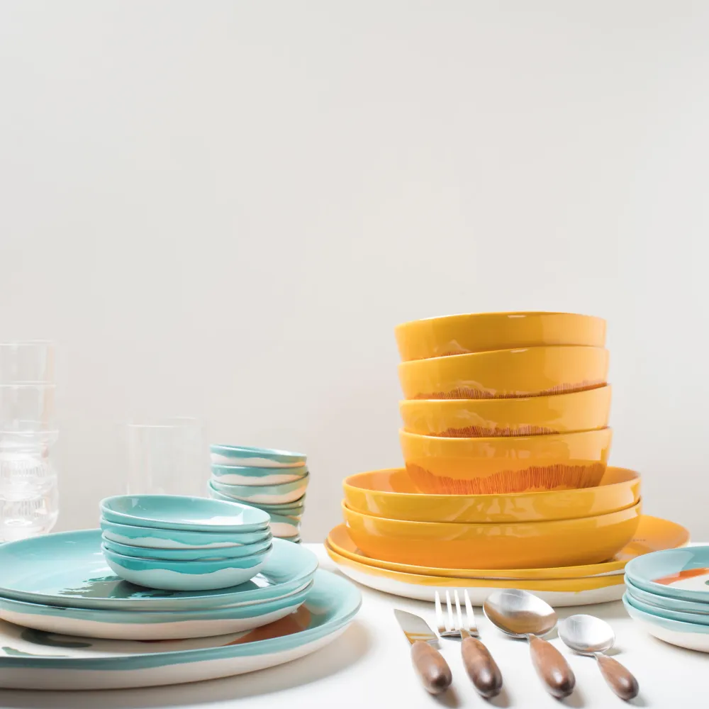 Serax Feast Collectie Ottolenghi Sunny Yellow Swirl Stripes Wit Bord M l22,5 x b22,5 x h2 cm