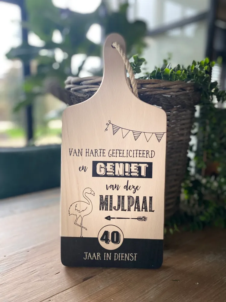 Serveerplankje Mijlpaal 40 jaar dienst - Gepersonaliseerd