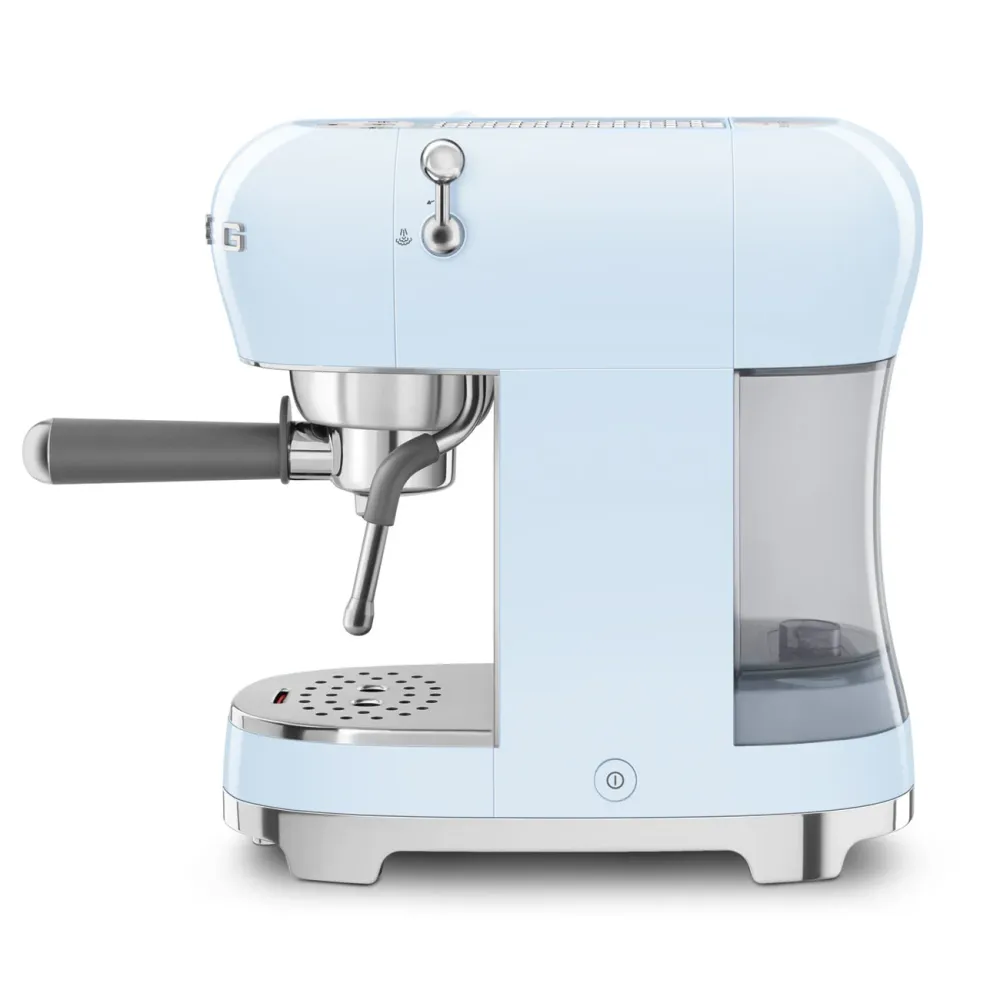 Smeg ECF02PBEU Espresso koffiemachine - pastelblauw