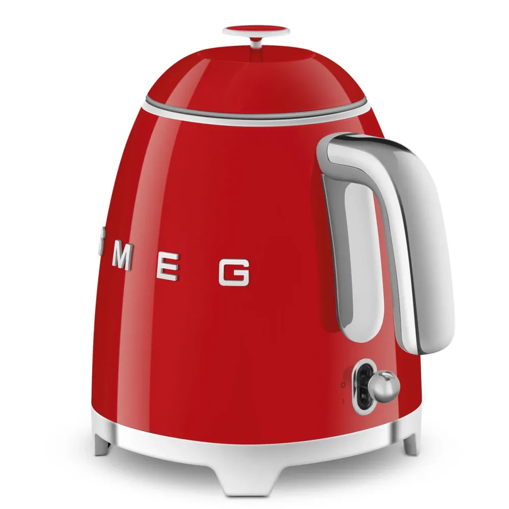 Smeg KLF05RDEU Mini waterkoker - volume 0,8 liter - rood