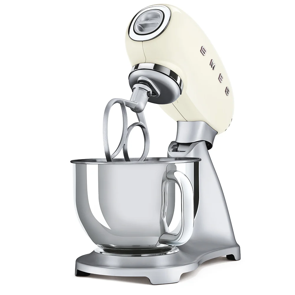 Smeg SMF02CREU Keukenmachine - inox mengkom volume 4,8 liter - crème met zilver