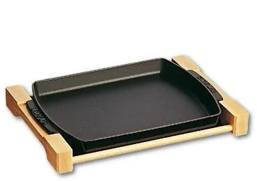 Staub Bord met houten houder 33 x 23 cm - zwart