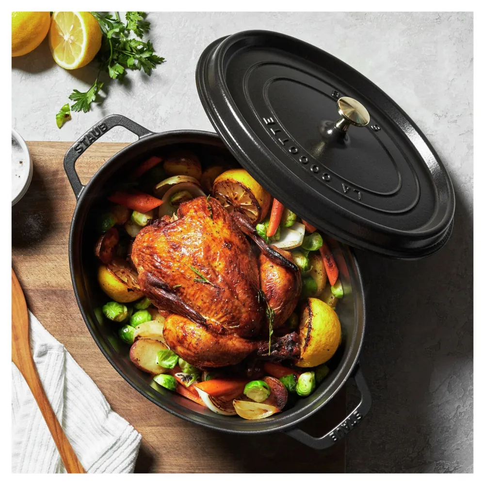 Staub La Cocotte stoofpot ovaal 31cm zwart