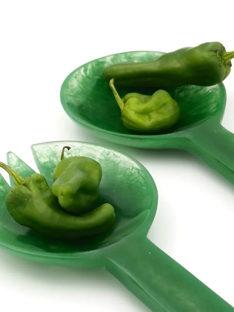 Studio Noticed Salad Servers Groen